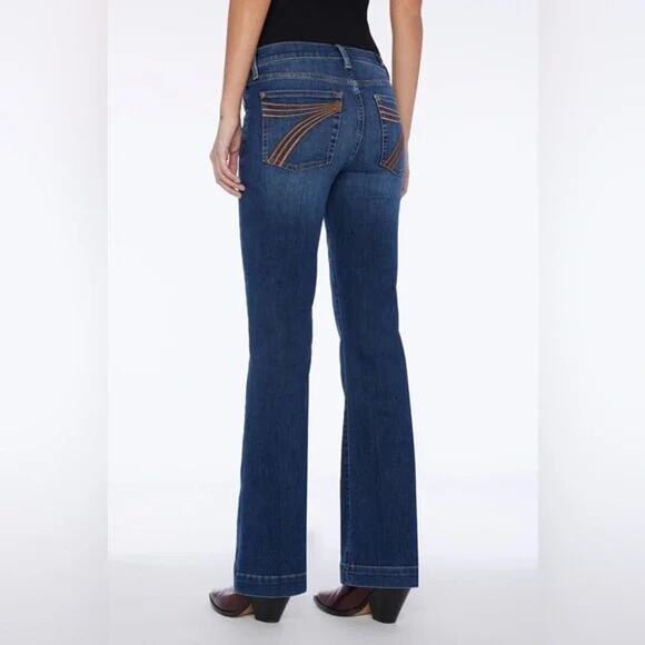 7 FOR ALL MANKIND Tailorless Dojo Medium Wash Flare Jeans Size 29 - Picture 1 of 10